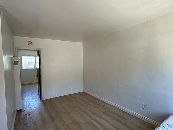 3rd image of 5081 Borland Rd #1/2