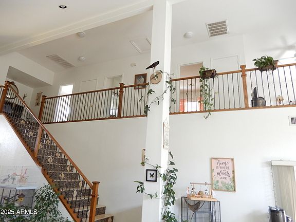 5th image of 15507 W MARCONI Avenue