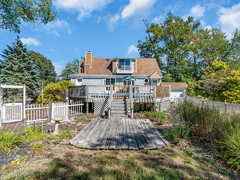 344 E Point Pleasant Ave — Photo 4