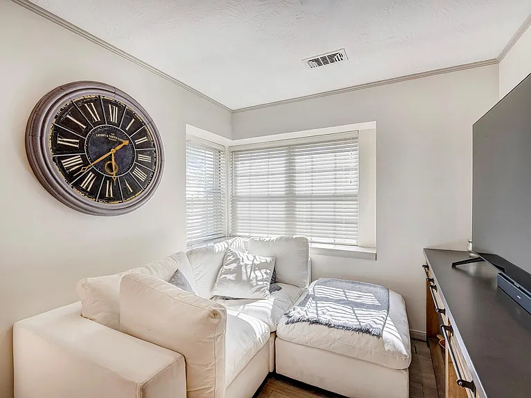 12511 Boheme Dr — Photo 7