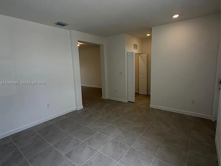 2664 SE 25th Rd #2664 — Photo 4