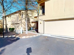 1424 Loop Rd, Kent, OH