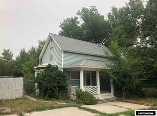 188 N Bozeman Ave, Buffalo, WY 82834