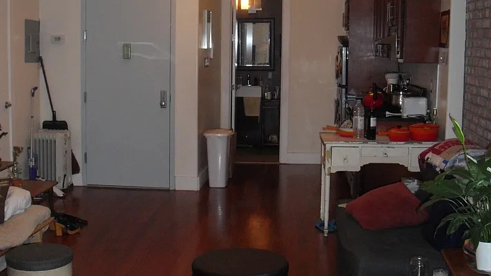 Rented by Nooklyn NYC LLC | media 28