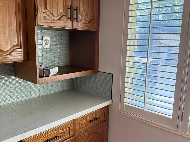 2278 E Logan Ave — Photo 14