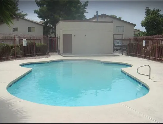 2 bed, 1354 sqft, $1,500 — Photo 3