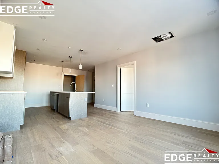 425 Market St #34 — Photo 9