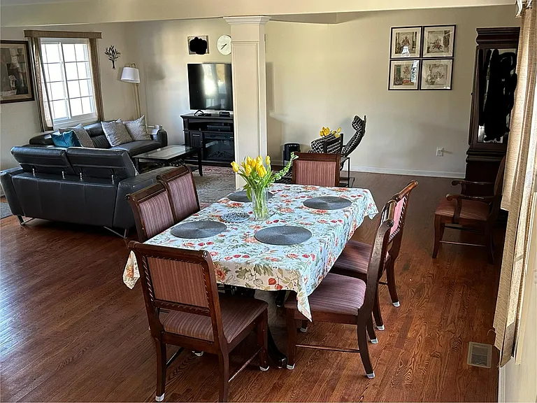 23 Mayfield Pl — Photo 3