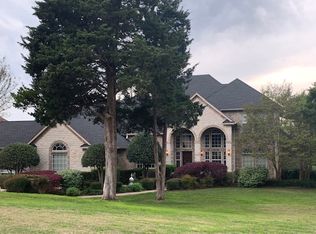 2201 Somerset, Midlothian, TX 76065