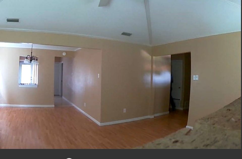 2nd image of 1842 Santa Fe St