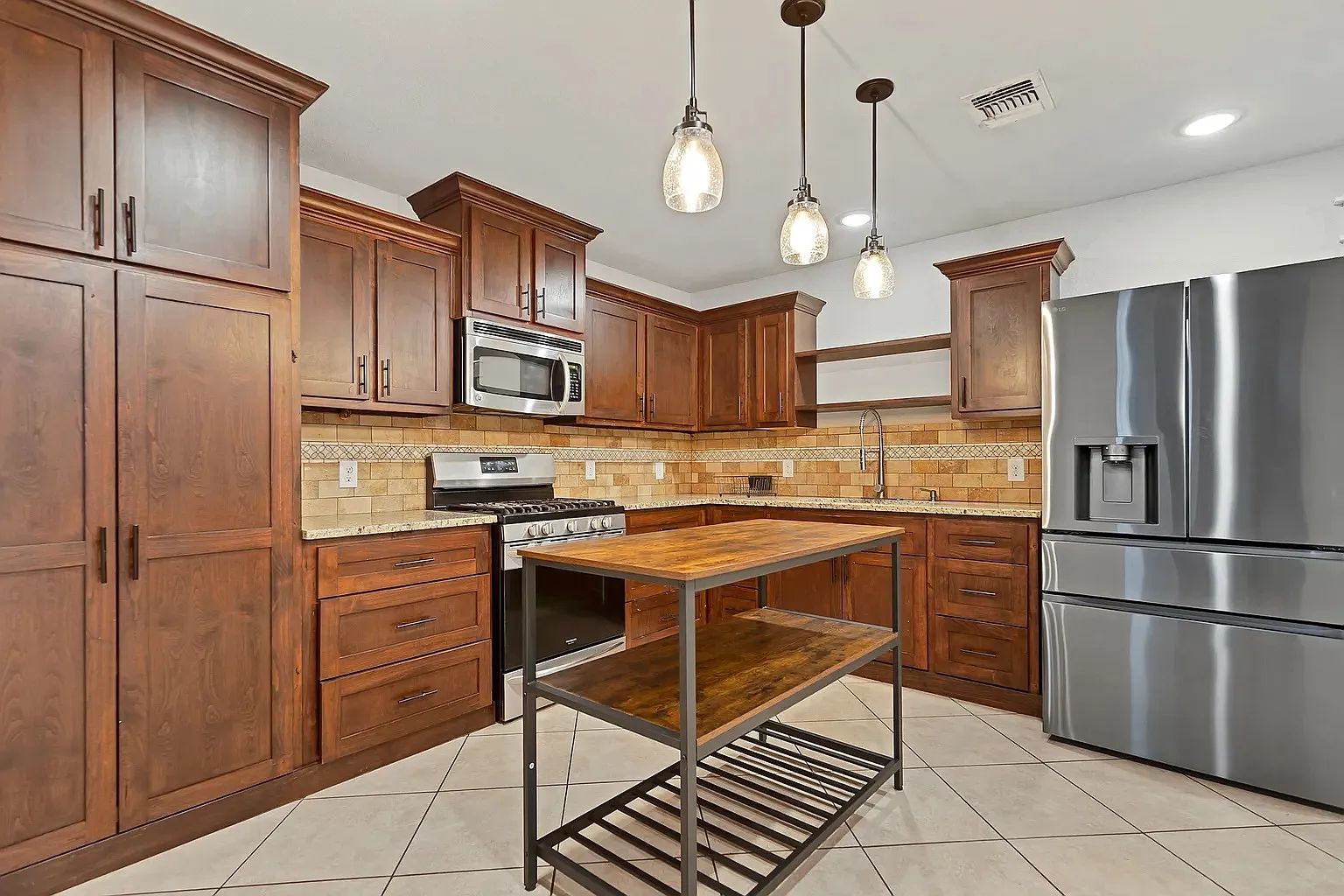 239 Peabody Avenue - 1 — Photo 3