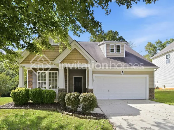 308 Morning Dew Ln, Mount Holly, NC 28120