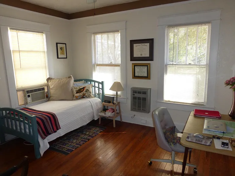2319 W Texas Ave #3 — Photo 3