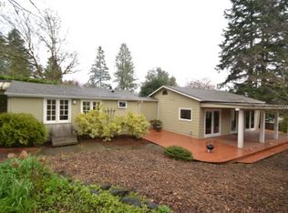9419 S Corbett Ln, Portland, OR 97219