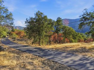 Redbud Trl, Three Rivers, CA 93271