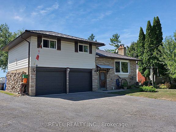 3rd image of 520 Duclos Point Rd