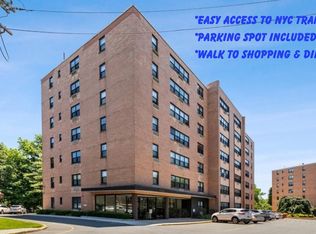 2352 Linwood Ave APT 4D, Fort Lee, NJ 07024