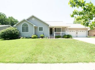205 S Birch St, Hillsboro, KS 67063