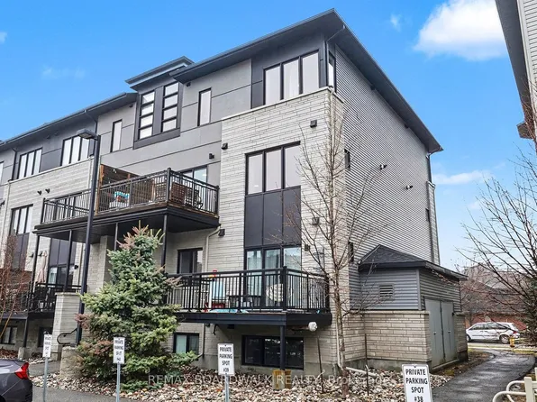 454 Via Verona Ave #36, Ottawa, ON K2J 6B3