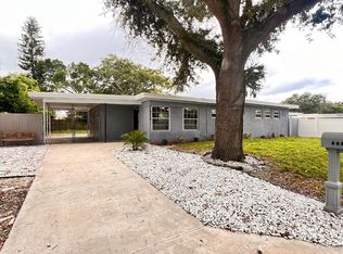 6216 Lake Underhill Rd, Orlando, FL 32807