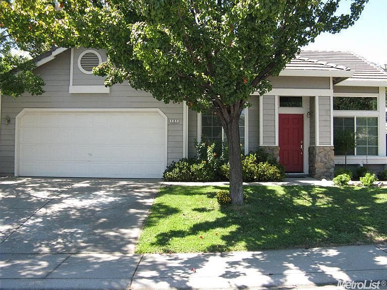 1st image of 137 Lembi Dr