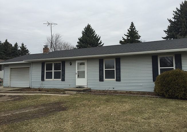 1st image of 6325 Beechwood Dr