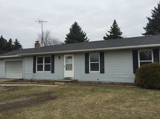 6325 Beechwood Dr, Cass City, MI 48726
