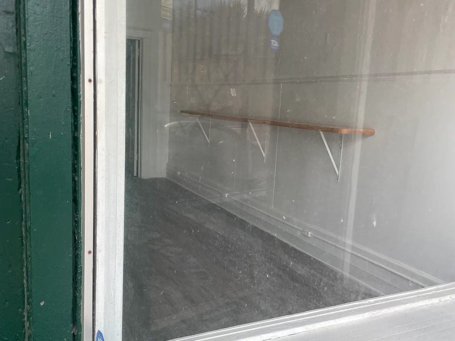 Studio, 1080 sqft, $1,000 — Photo 3