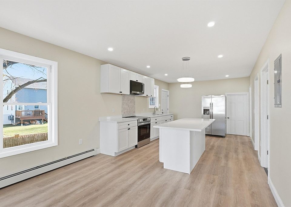 1st image of 6 Kimball St