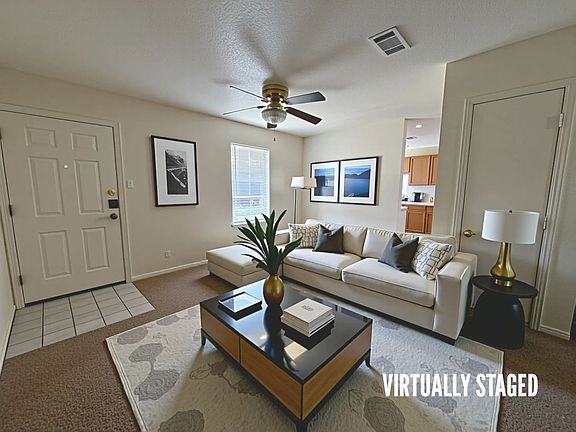 3rd image of 1504 Windward Dr APT C
