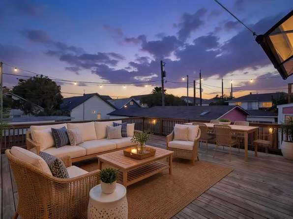 3024 Avenue R 1/2, Galveston, TX 77550