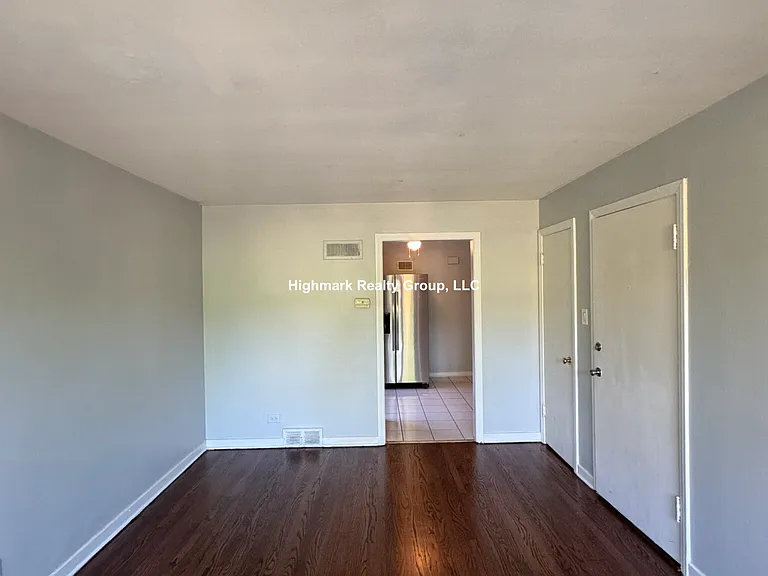 8957 Lamon Ave #1N — Photo 5