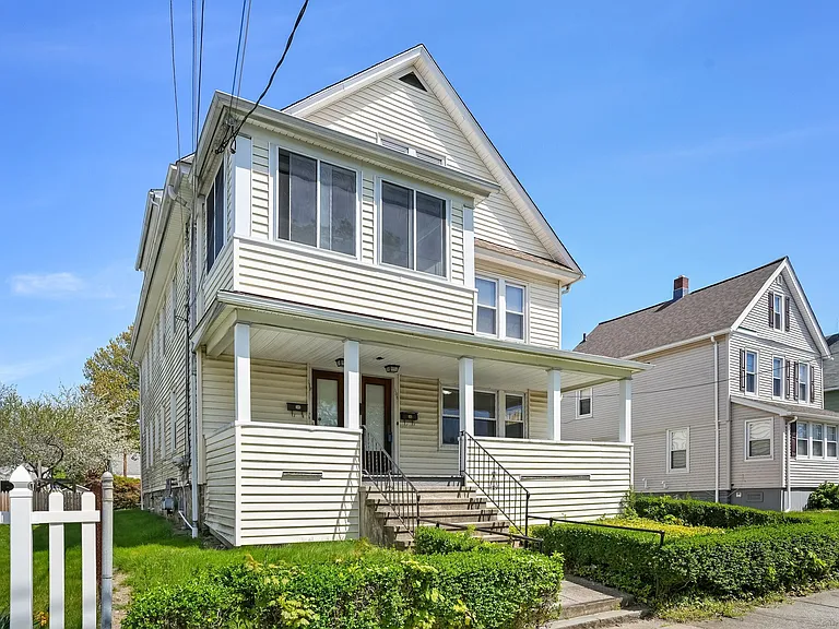 108 Barnum Ter — Photo 25