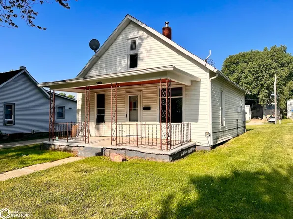 211 S 17th St, Denison, IA 51442
