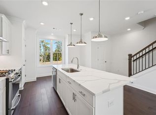 621 Silva St #124, Cumming, GA 30040