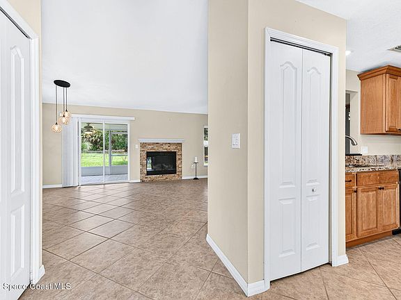 5th image of 1531 Dallam Ave NW