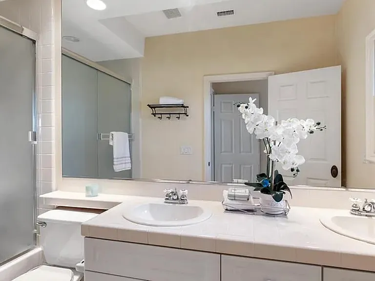 13282 Seagrove St — Photo 20