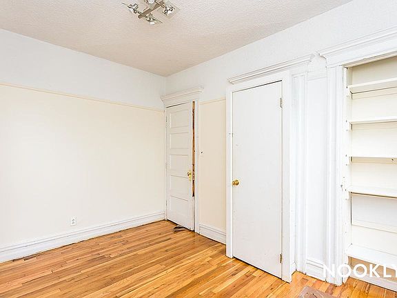 3rd image of 980 Bergen St APT 17