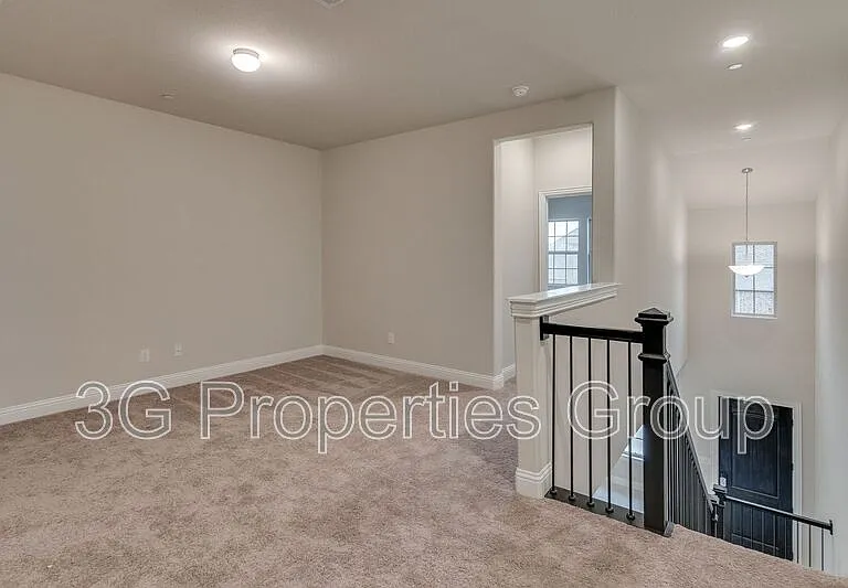 913 Ponds Edge Ln — Photo 17