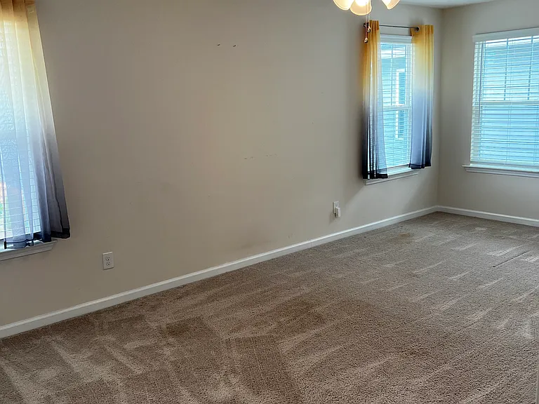 741 Boss Way — Photo 8
