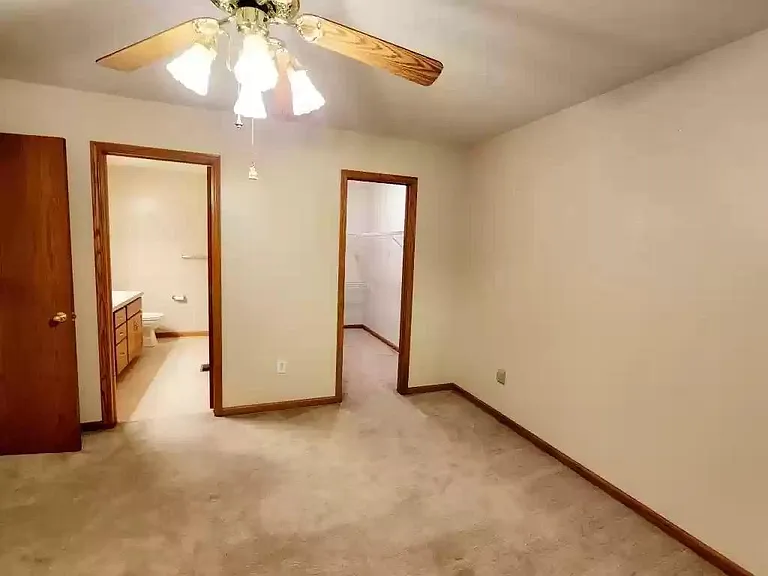 1301 Sierra Dr — Photo 12