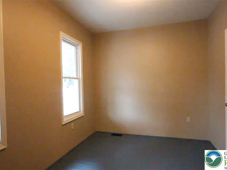 71 W Goepp St — Photo 9