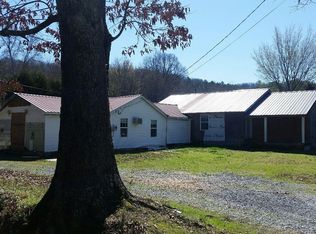 1076 Mountain View Rd, Trion, GA 30753