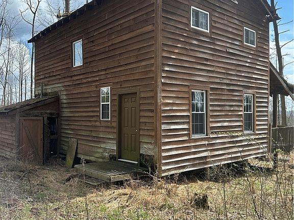 2nd image of 44800 Jim Stimpert Rd