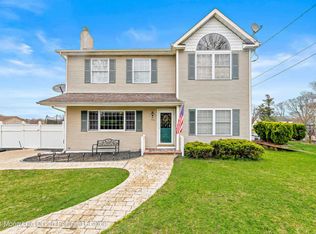 175 Walnut Dr, Brick, NJ 08724