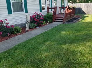 301 Illini St, Watson, IL 62473