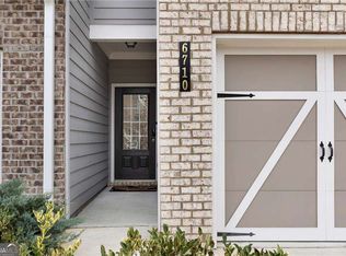 6710 Cedar Glen Rd, Atlanta, GA 30360