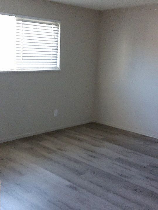 1st image of 1927 West Dr APT D