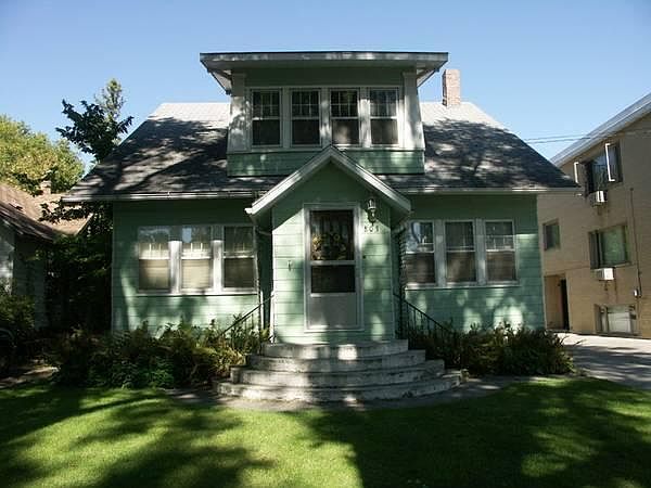 1st image of 803 1/2 10th Ave N