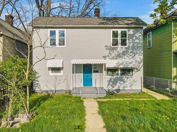 4th image of 374 Clarendon Ave